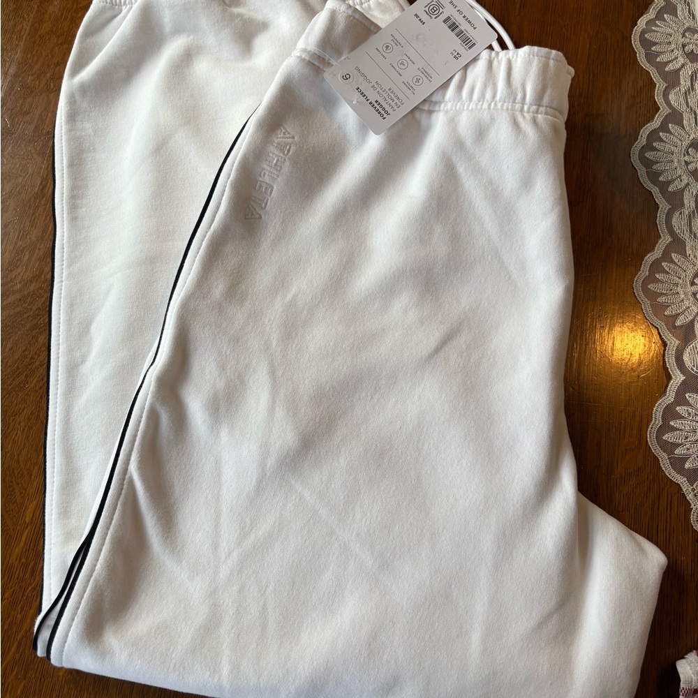 Athleta Forever Fleece Jogger with Black Trim - Picture 2 of 3